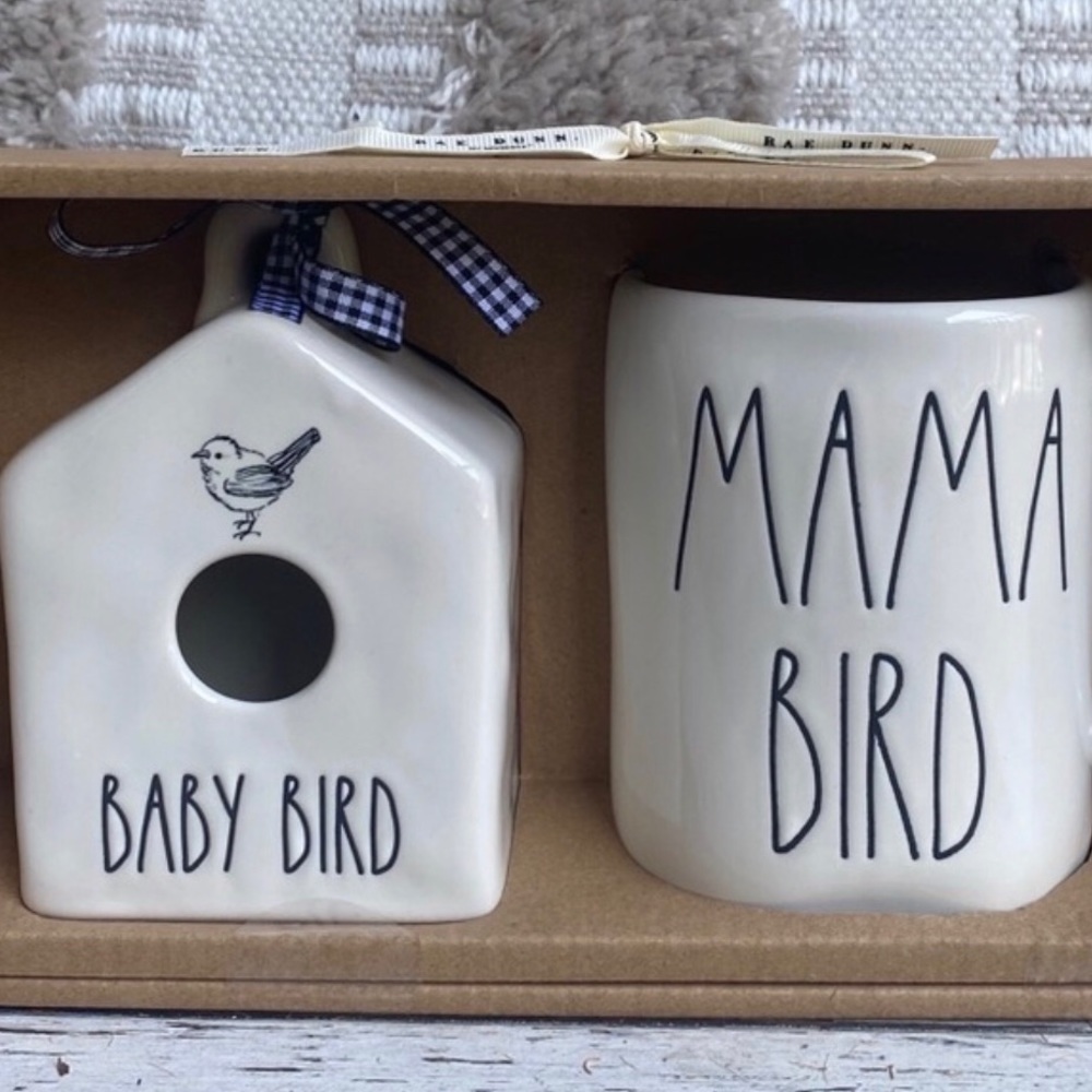 Rae Dunn “BABY BIRD MAMA BIRD” Ceramic Birdhouse Mug Set NWT - Picture 3 of 7